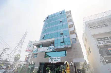 Nice Hotel Ratchada