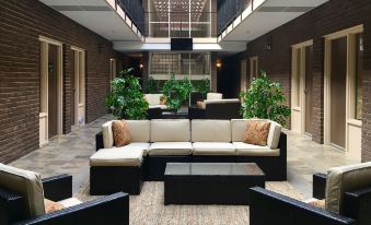 The Stables Inn & Suites