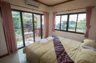 Donchai House Guest House& Cafe Hotel in zona Wat Don Chai