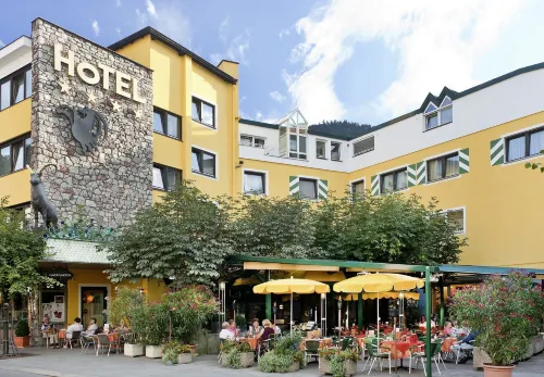 Hotel Schrofenstein Отели в г. Ладис