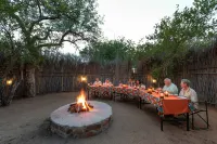 Sausage Tree Safari Camp Các khách sạn ở Hoedspruit