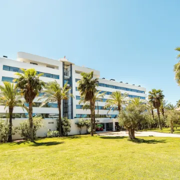 Pacha Hotel Отели рядом с достопримечательностью «Пуэрто де Ибиса»