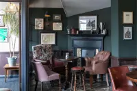 Rose and Crown Hotel