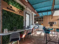 Hostal Juliette-Gran Vía Hotel berhampiran Edificio Espana