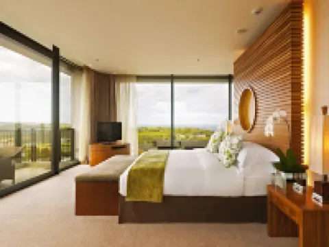 オウバーイ ホテル ゴルフ & スパ ジョージのホテル