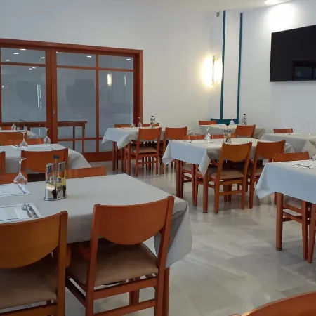 Aparthotel Golf Beach Hotele w: Pals