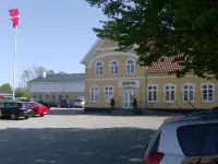 Hotel Frøslev Kro فنادق في 