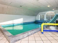 Luxury Retreat with Pool - Uima-altaat