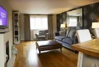 Five Star Stays Hotels in Weaverthorpe