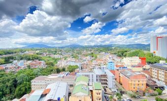 Cozy and Clean 1Br Apartment at Parahyangan Residence