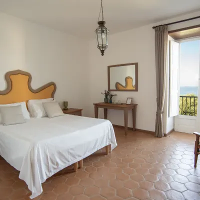 Villa Puolo Sorrento Hotels near Sorrento Lingue