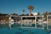 Villa Faros Small Hotel and Restaurant - Mountain view