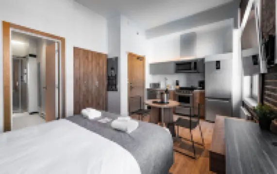 ル 31 マクマホン - パー アネイロ のホテル