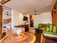 Punta Arena Surf Suites