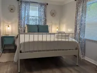 Tropical Florida Dream House Hotels in Riverview