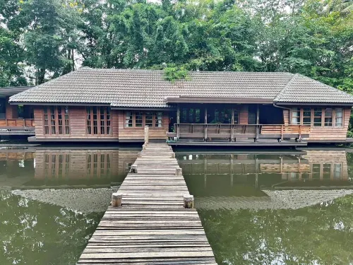 Baan Rim Nam
