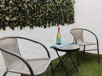 Cosy Cork - House - Sleeps 4 - City Centre Hotels in 