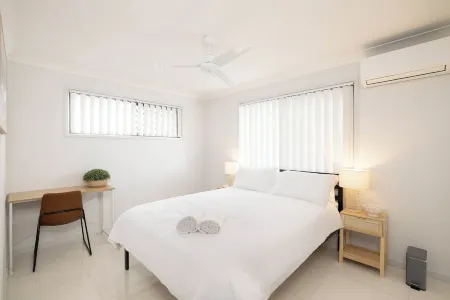 31A Freney St Отели в г. Rocklea