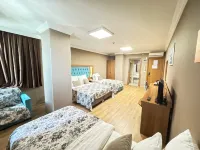 Golden Lounge Hotel Hotel in zona Nuh Cement High School
