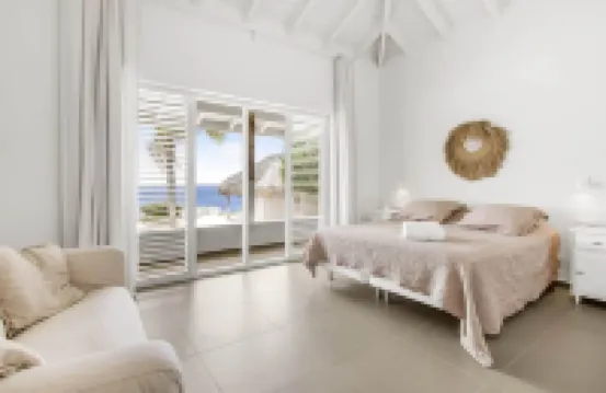 Kas di So o Ocean Front Luxury Villa