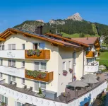 Garni Hotel Bel Vert - parking