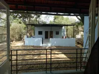 Snehban Agro Farm Resort Hôtels à : Kondivade A.m.