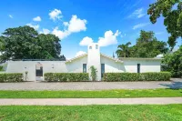 The Garden of Eden | Beautiful Villa w/ Pool & Game Room