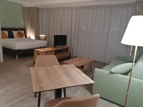 Residence Cap Winston Hotels in Cap-dAil