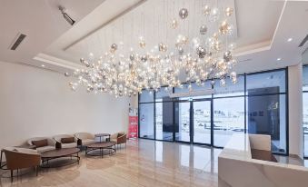 Exquisite Living in Riviera One Bedroom