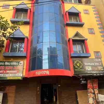 Hotel VentureInn Nxe Iter Khandagiri - Airport - Lingaraj Temple Hotel Exterior