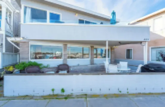 The Edgewater Condos by AvantStay