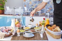 Mystery Skiathos Luxury Residence - breakfast