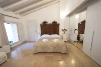 Academia Resort Hotels in Torre Boldone