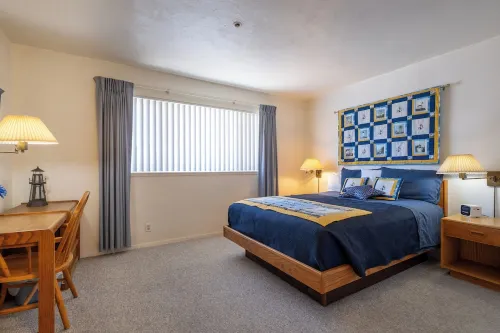 Sands Lookout at Nye Beach - Beach front,Easy access condo with great ocean view