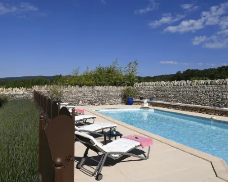 Bastide des Demoiselles Hoteles en Roussillon