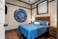 "The Florida Cracker "THE GREEN ROOM" READ our five stars review..