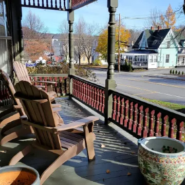 The Elizabeth Inn and Restaurant