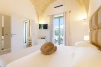 Tenuta Dorolivo Guest House e B&B Hotels in Giurdignano