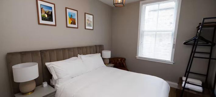 Stylish 1-bed Apartment in the Heritage Quarter Hotéis em Dunfermline