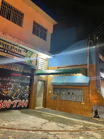 Hostel Lize Отели рядом с достопримечательностью «Terminal M of Guarulhos International Airport»