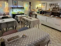 La Villa Roseraie , Hôtel Familial Ouvert Toute L Annee 방스 호텔