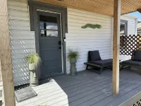 NEW! Cozy cottage walking distance to the Yellowstone River