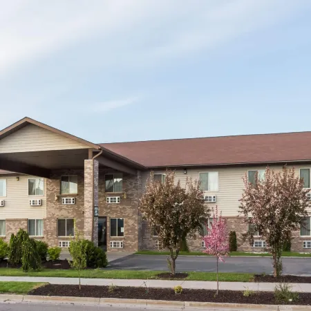 Super 8 by Wyndham Rexburg