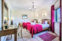 Villa Rebela