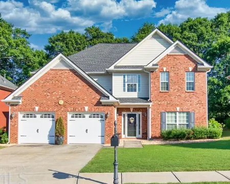 Huge 5 Bdrm W/King Bed Hot Tub