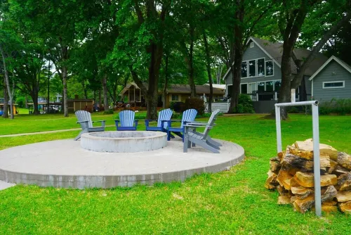 Quiet lakefront cottage a perfect oasis for relaxing with family and friends Payne Springs住宿飯店