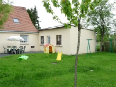 Brand new house with all mod cons, beaches/Casino/Hippodrome of Deauville nearby トゥックのホテル