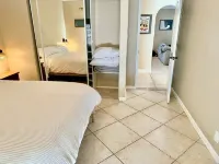 Central Encinitas, 1.4 Miles from Beach