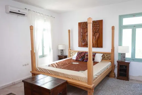 Cool Villa with Sea Views. Swimming Pool and only 10 minutes from the sea