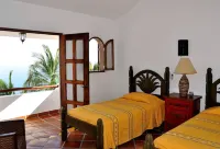 Casa Serena - Stunning Beachfront Villa Near Four Seasons Hotels near Playa punta mita